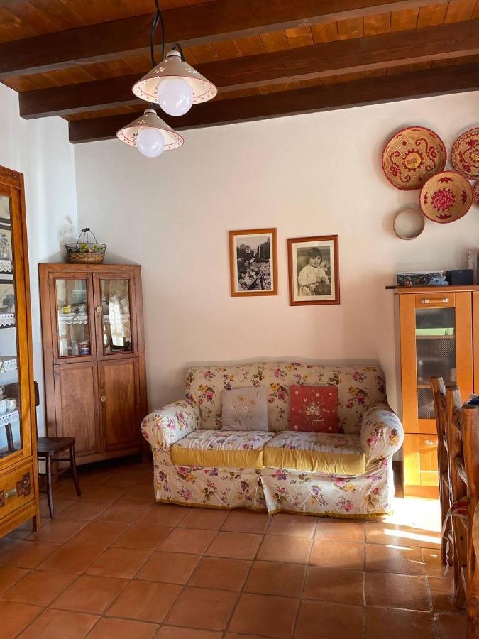 Aventina Holiday Home Burcei Εξωτερικό φωτογραφία